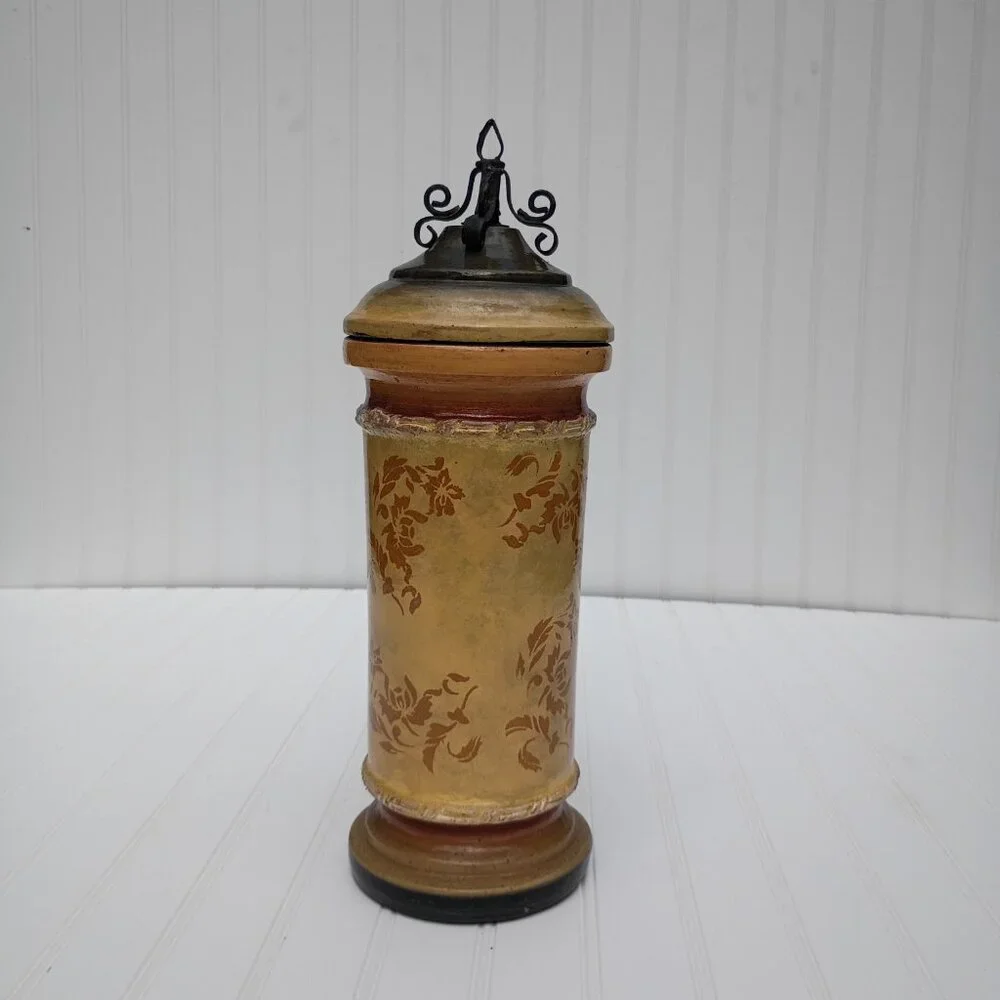 French Country Terracotta Lidded Vase 16